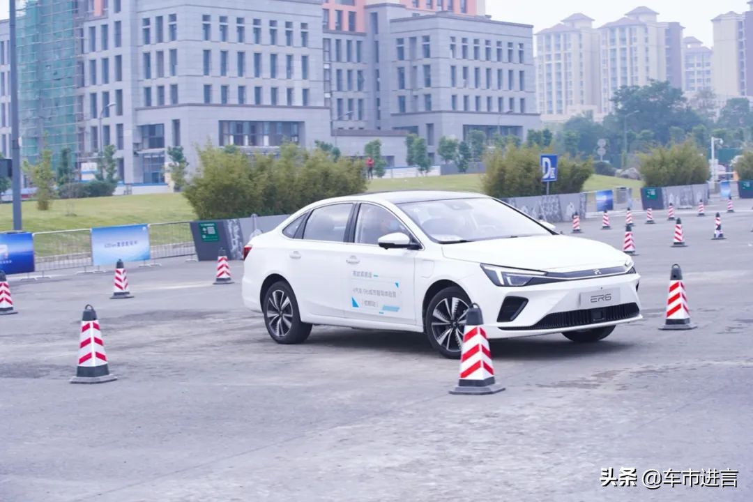 试驾ER6  620km的续航里程够不够用？