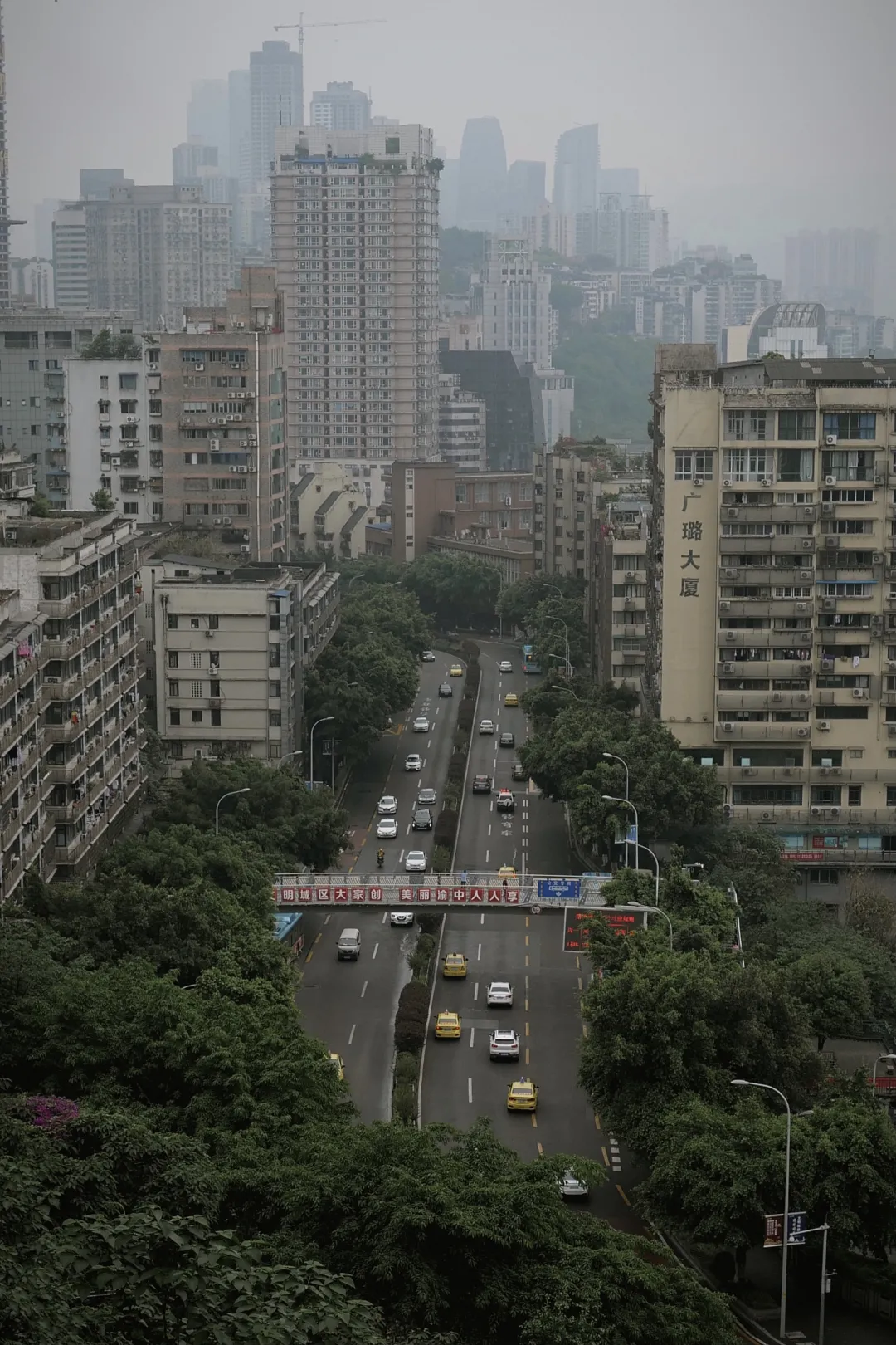 重庆旅游惊!竟然有人说重庆不适合旅游?