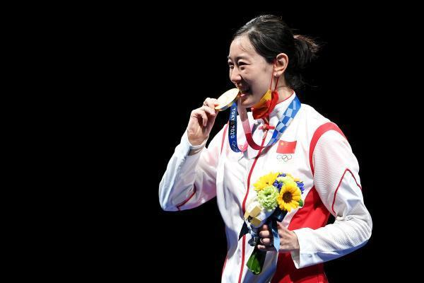 东京奥运会金牌重556克，金子只有6克，是因为日本太抠了吗？