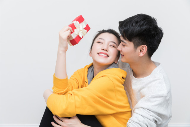 有3个方法，可以让女人变得越来越漂亮