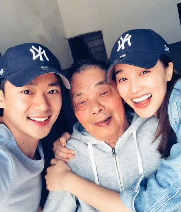 过气童星曹骏，你别挣扎了