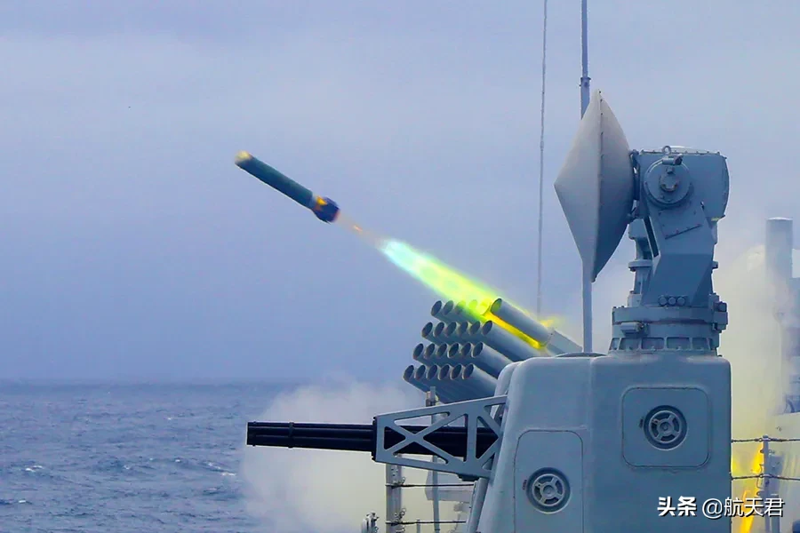 美轰炸机再度飞入南海！中国可以借鉴俄罗斯，