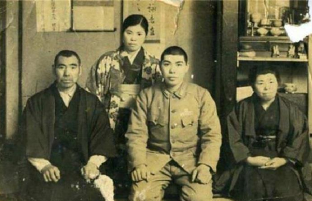 河南老农照顾日本兵47年，他回国后，是怎么对待老农一家人？