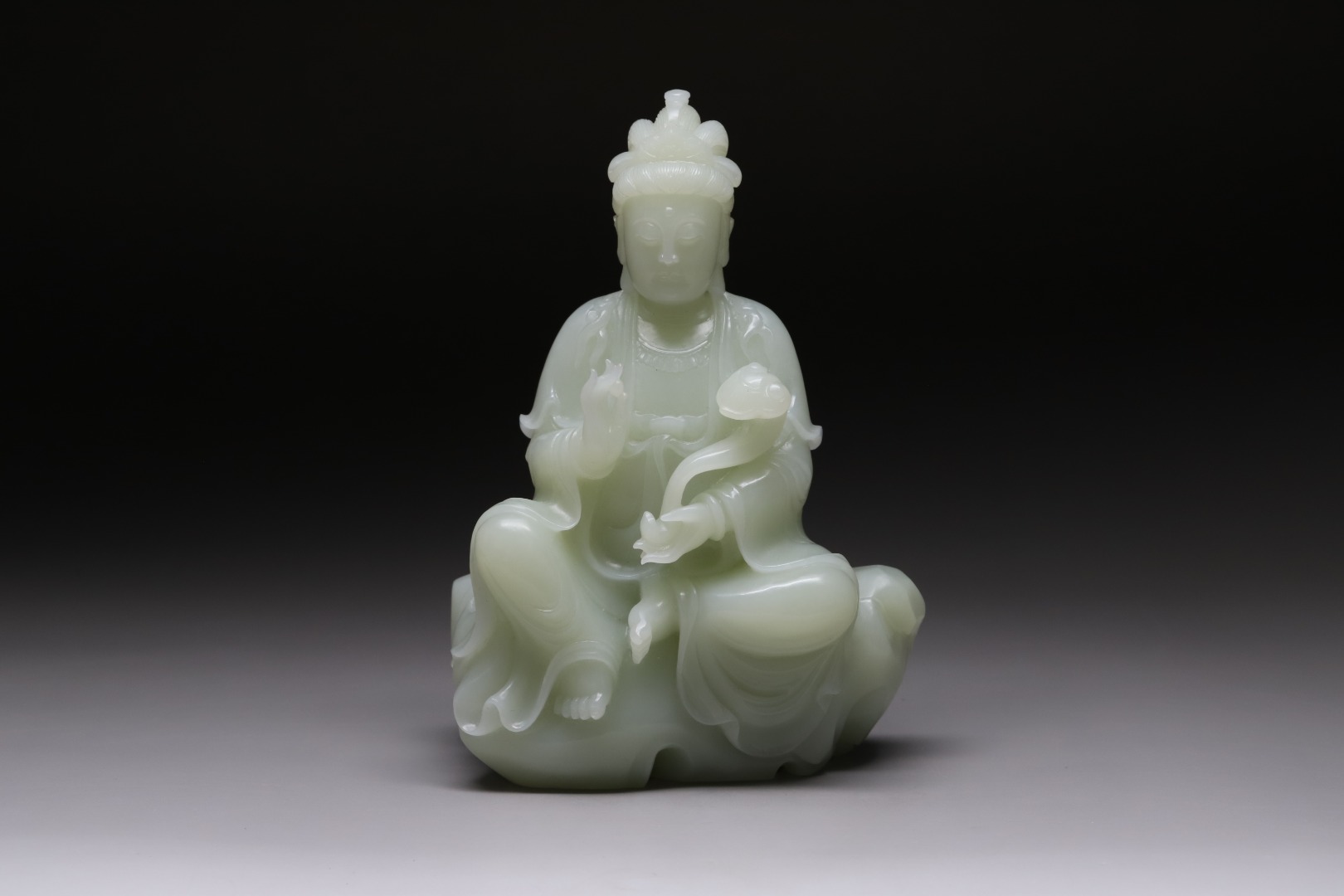 精品和田玉观音菩萨