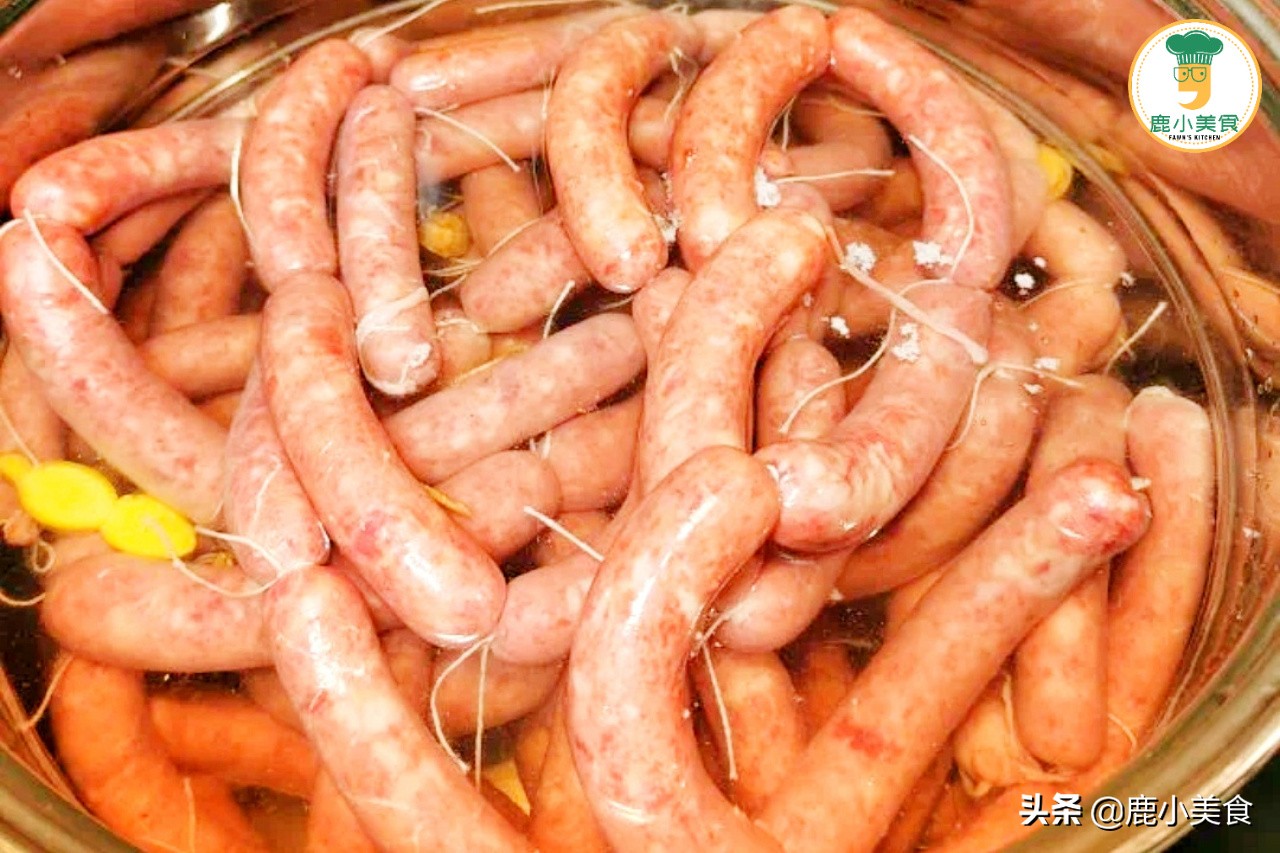 做脆皮香腸，怎樣做出“脆皮”口感？ 教你配方，皮脆肉爽香味濃