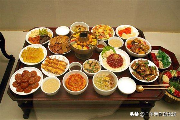 韩国努力摆脱汉文化影响，看到当地春联国人笑