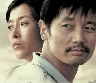 为爱两度下跪，四次流产，“悲情影后”丁嘉丽与孙红雷的爱恨纠缠