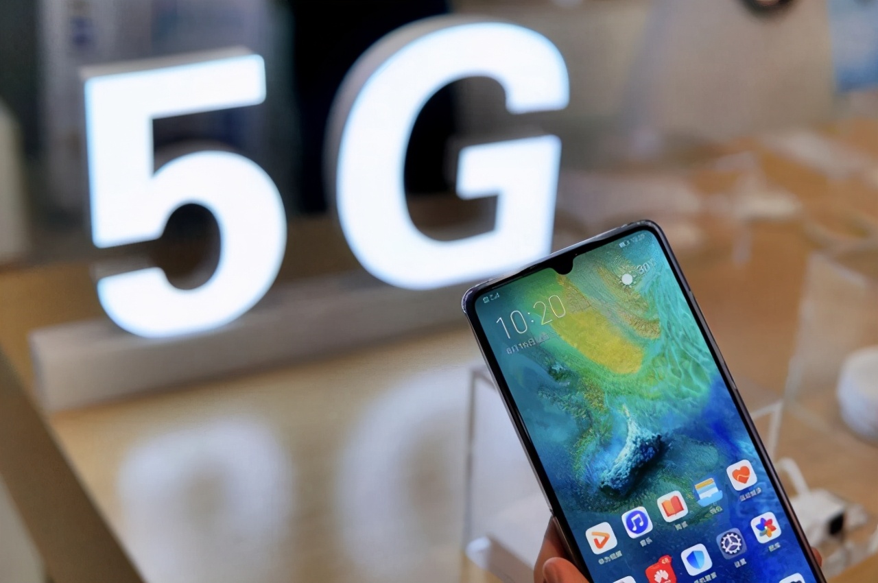 实锤了，不仅5G基站是电老虎，5G手机耗电同样严重