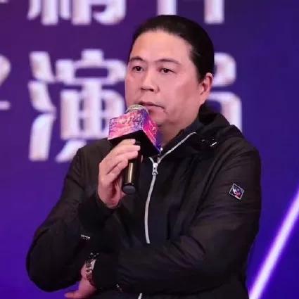 从李汶翰到暗指王一博，于正或向烂演技屈服：我该对他们宽容一点