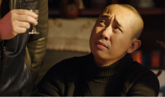 13年前，二人同上春晚，如今賈玲成了老板，那么白凱南哪去了？