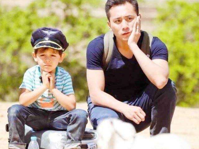 劉愷威生日派對邀請劉燁一家，諾一長大不少，有男人味兒了