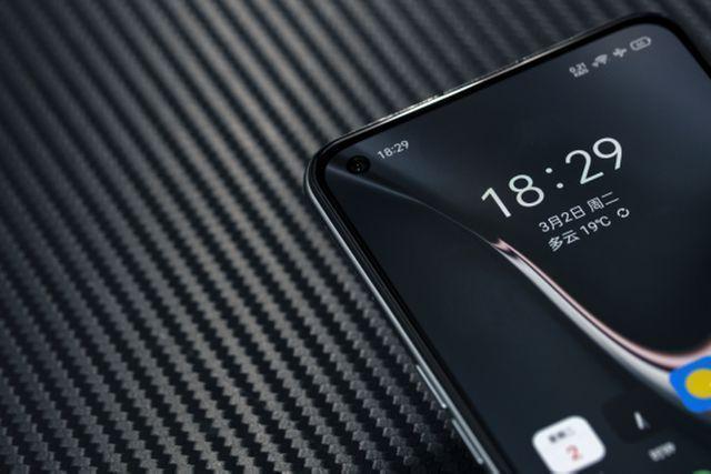 12GB运存+256GB+65W闪充，重回2999元，顶配骁龙888旗舰售价亲民