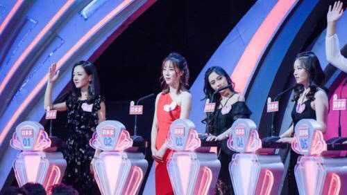 相亲这个综艺节目火了整整9年，您知道女嘉宾都