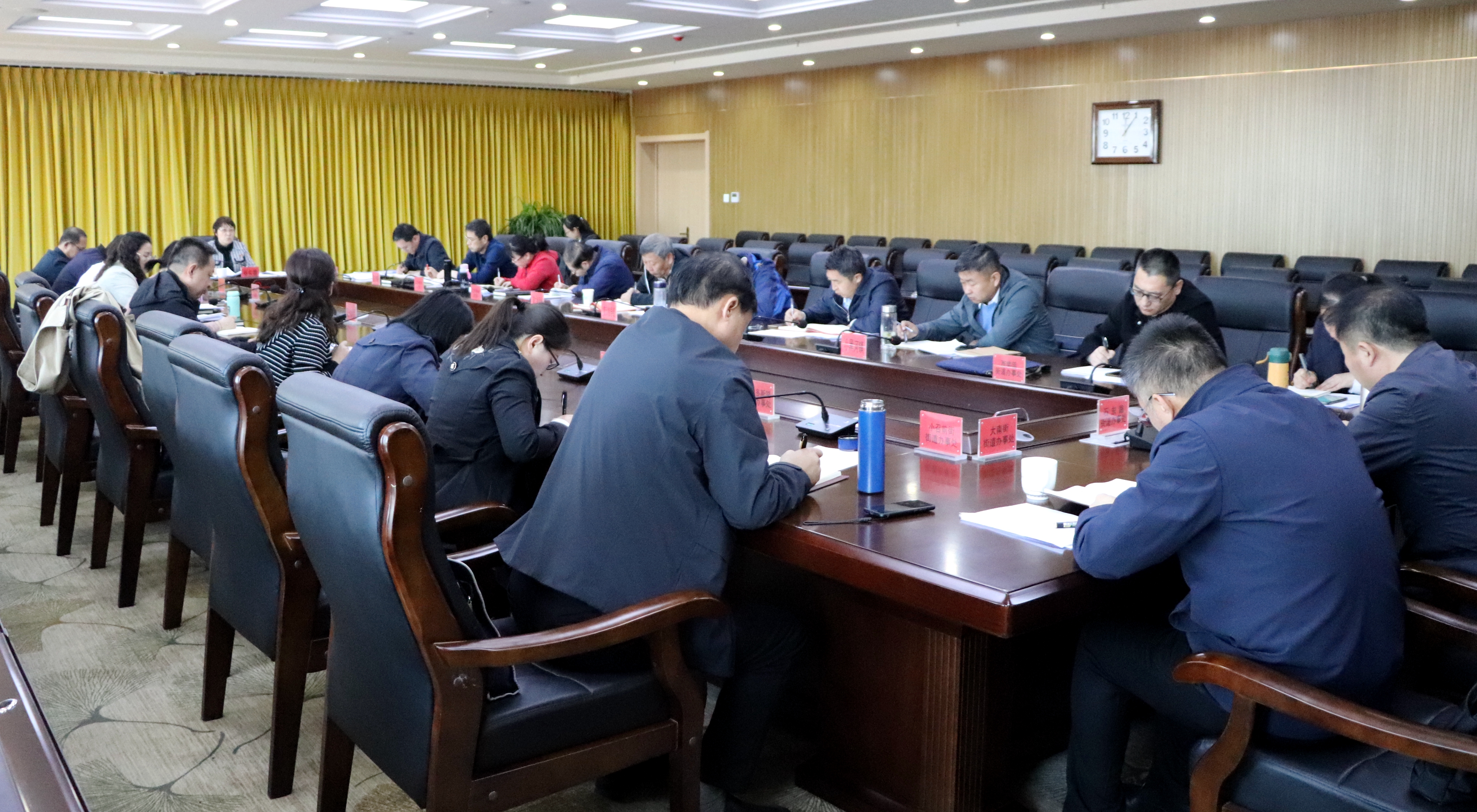 玉泉区委党史学习教育领导小组办公室第五次会议 暨工作推进会召开