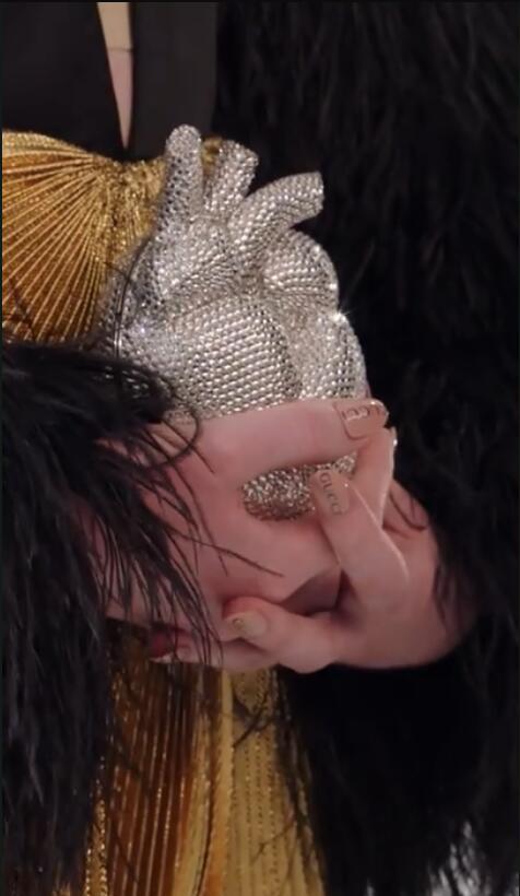 Gucci推出品牌成立一百周年特别系列，与Balenciaga跨界“合作”