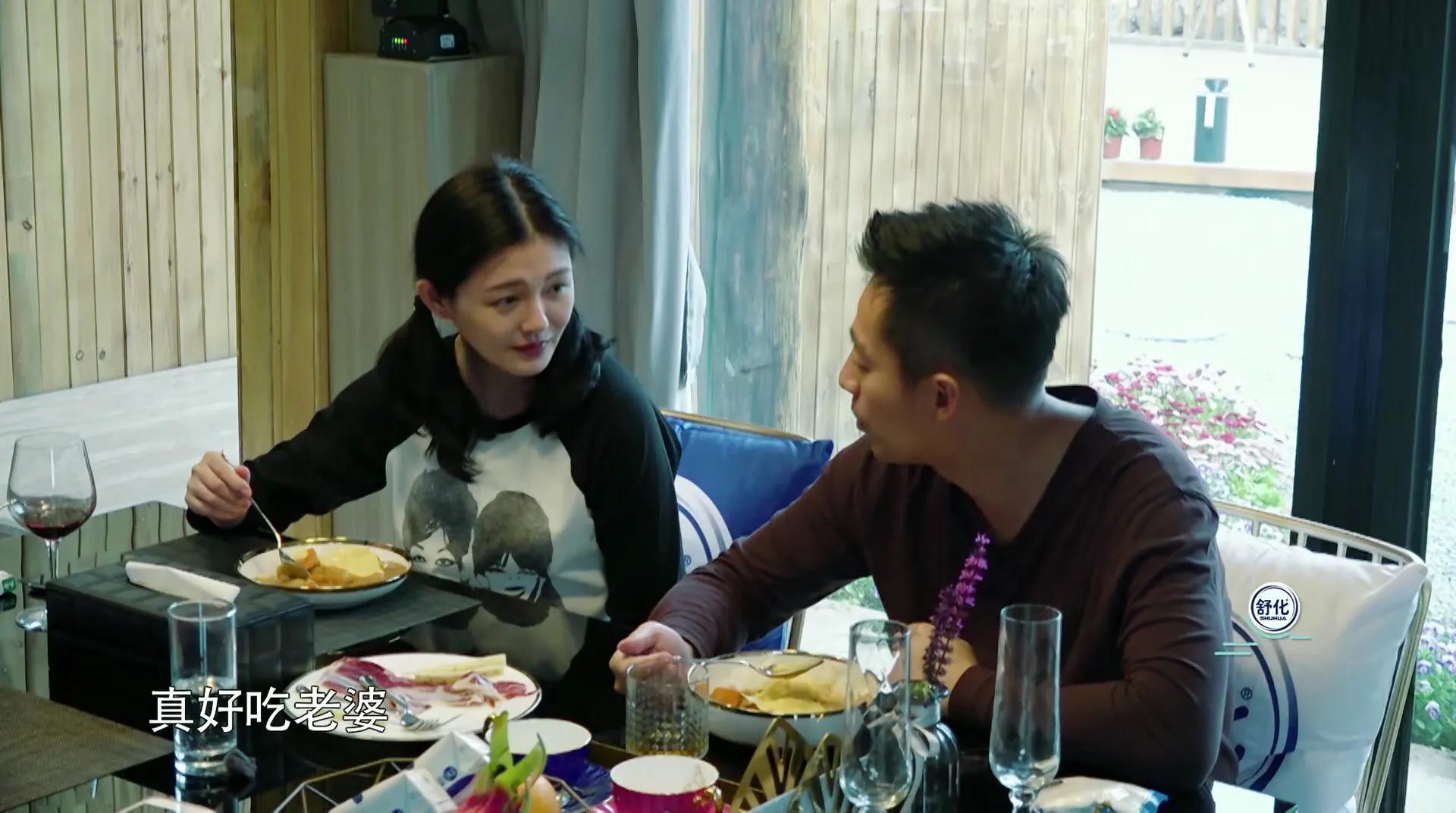 被婆婆“百般维护”的黄圣依：“豪门媳妇”的