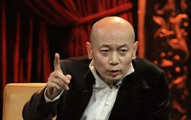 葛优拍新戏突现葛优躺，饰演心梗发作惟妙惟肖，你大爷还是你大爷