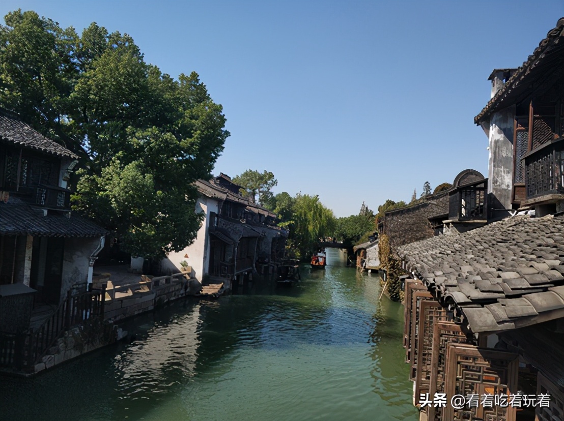 A day trip to Wuzhen and Xinshi ancient towns