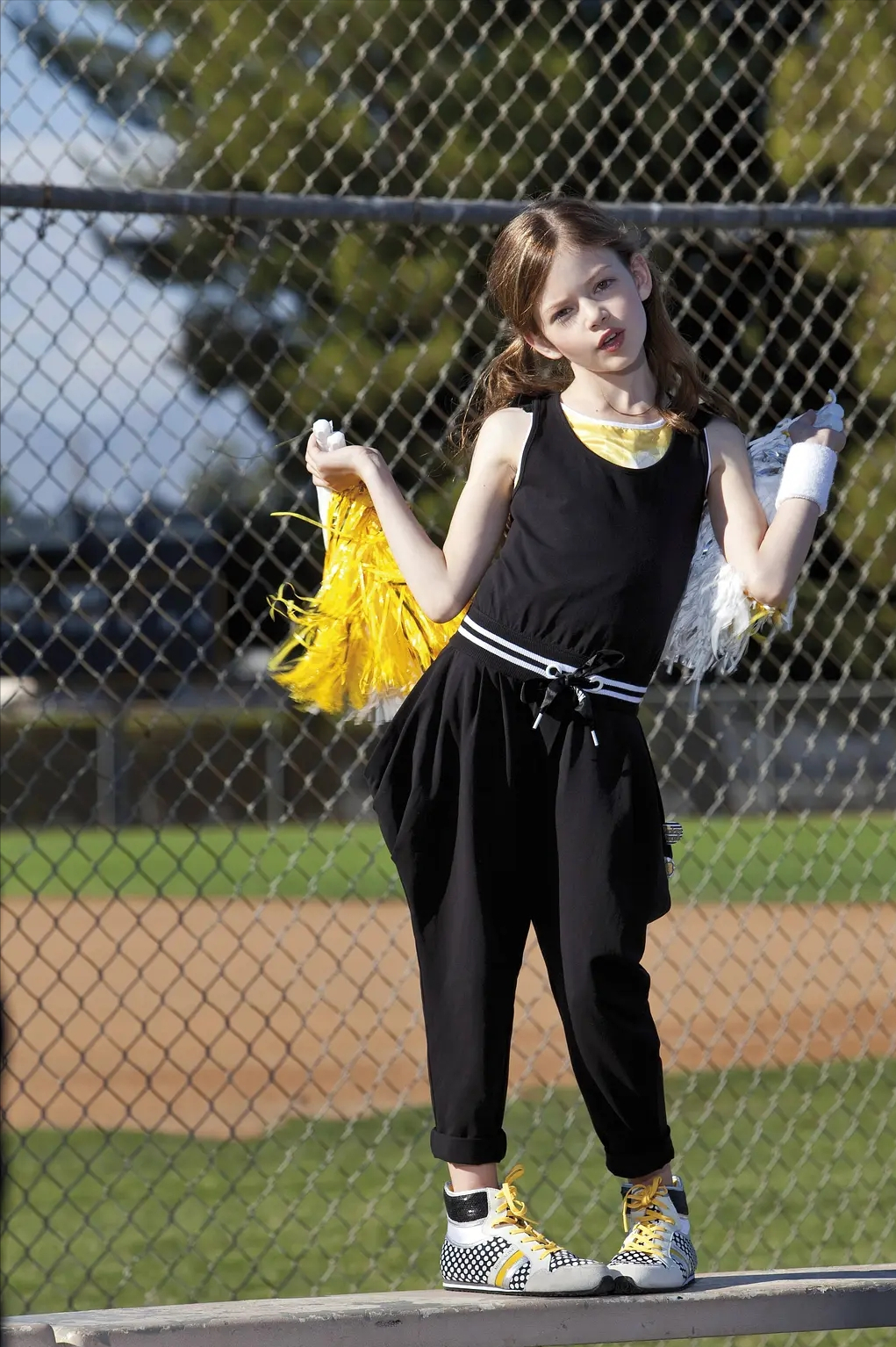 “暮光之城”那个小女孩如今已经21岁了，昔日的