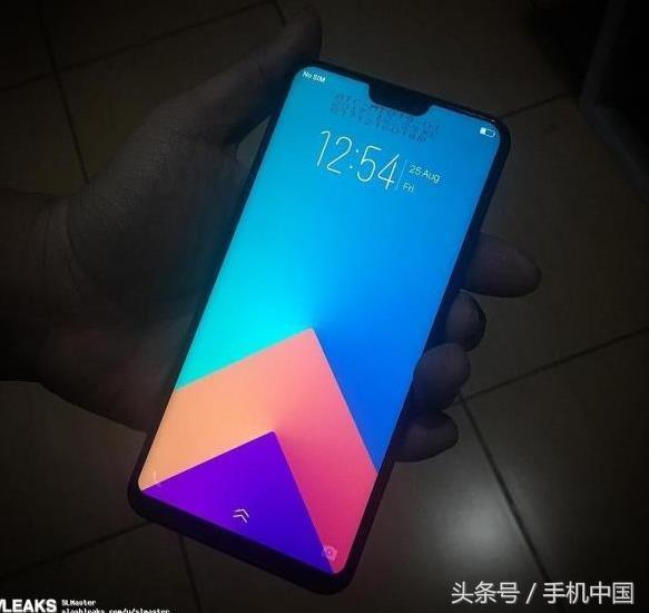 vivo V9真机亮相：比iPhone X屏幕比例还高