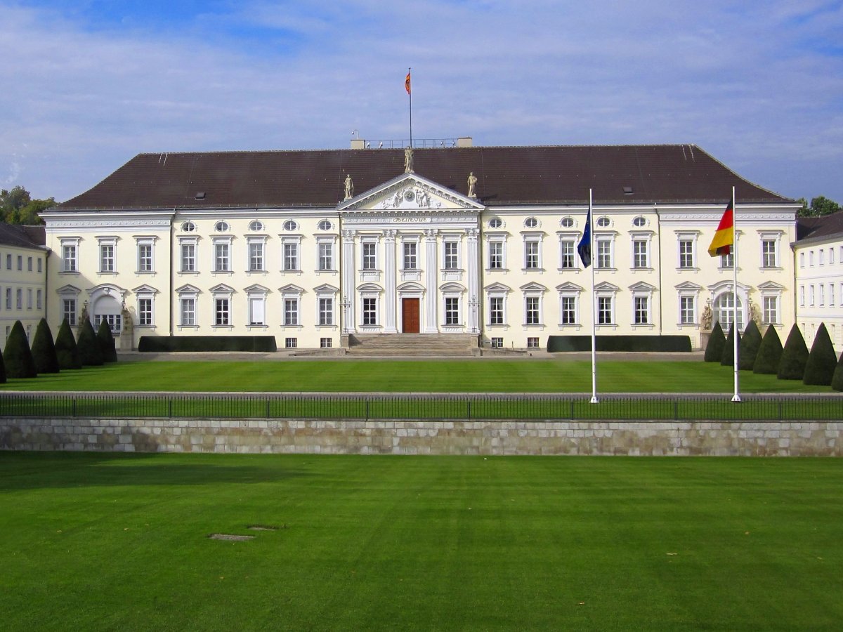 直击各国领导人的豪华住宅，德国首相住宅有60多个房间
