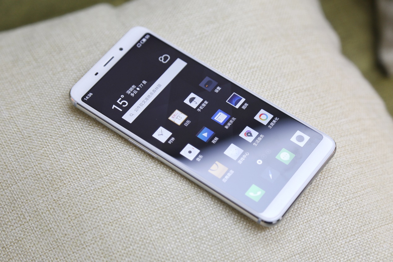 千元全面屏手机新选择，魅蓝S6上手体验