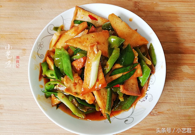 图片[13]-【青蒜炒豆腐】做法步骤图   媳妇每天都惦记着-起舞食谱网