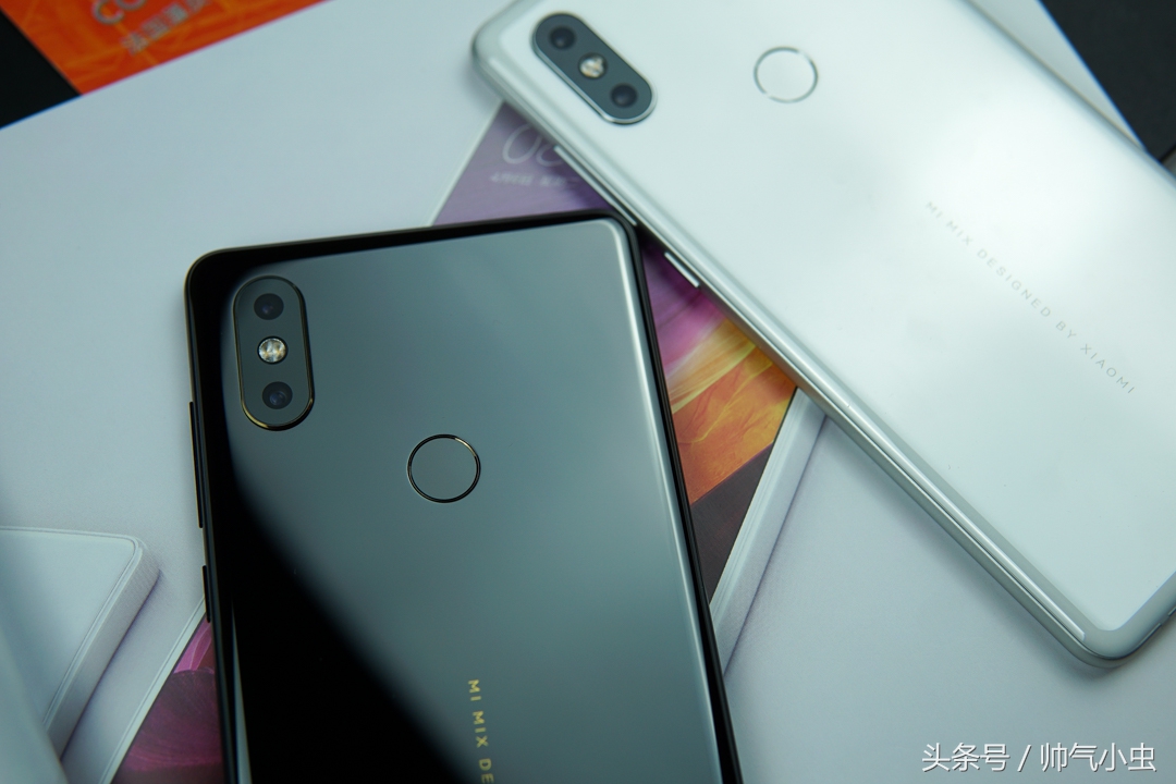 小米MIX 2S首发评测：性能不是亮点，软肋升级对飙iPhone X?