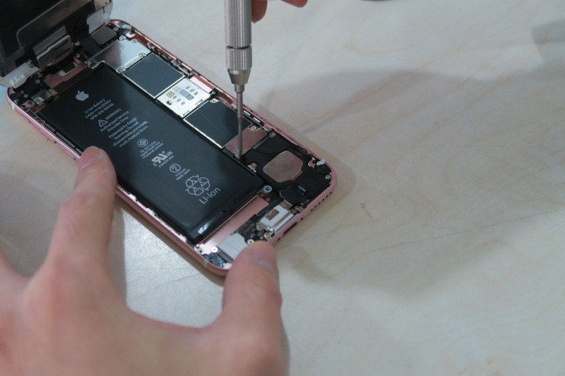 iPhone 6s 换电池经验分享