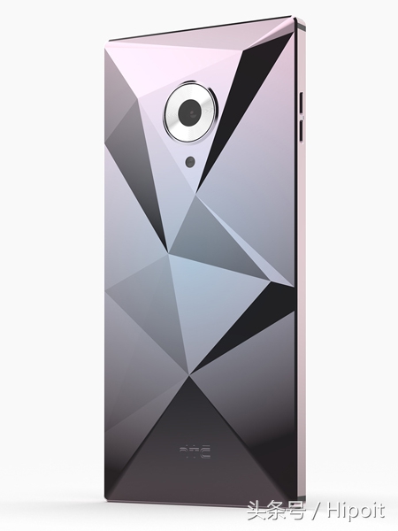 HTC新的旗舰级智能机HTC Touch Diamond 33D渲染设计图纸：规格型号，相片