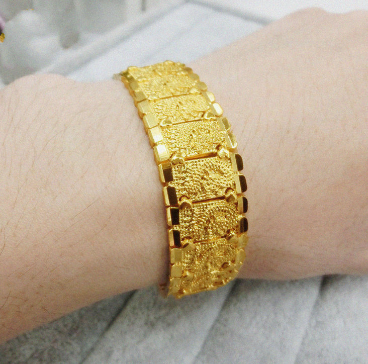 10款好看不贵的沙金首饰,看完价钱偷着乐吧(翡翠珠子怎么辨别真假) 第