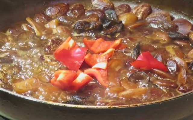 图片[11]-香菇油焖皇帝豆做法步骤图-起舞食谱网