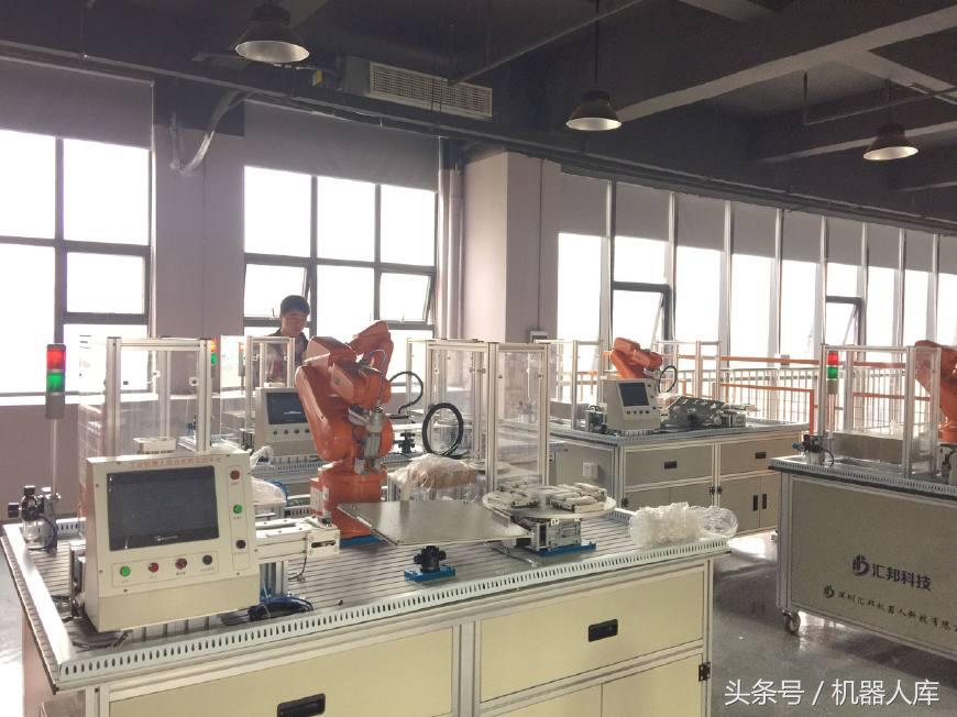 工业机器人工程师就业前景如何?