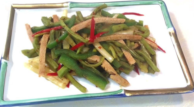 圖片[1]-辣炒貢菜做法步驟圖 營養(yǎng)美味又下飯-起舞食譜網(wǎng)
