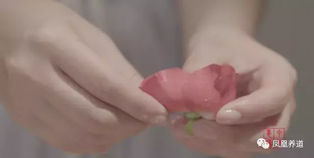 春季养生宝典!10种在家就能做的食疗菜谱 食疗养生 第37张 春季养生宝典!10种在家就能做的食疗菜谱 食疗养生 第37张