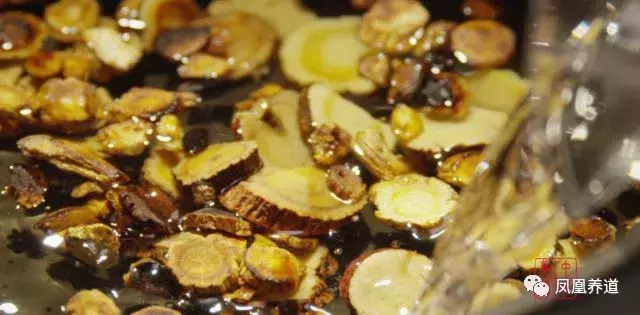 春季养生宝典!10种在家就能做的食疗菜谱 食疗养生 第43张 春季养生宝典!10种在家就能做的食疗菜谱 食疗养生 第43张