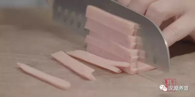 春季养生宝典!10种在家就能做的食疗菜谱 食疗养生 第39张 春季养生宝典!10种在家就能做的食疗菜谱 食疗养生 第39张