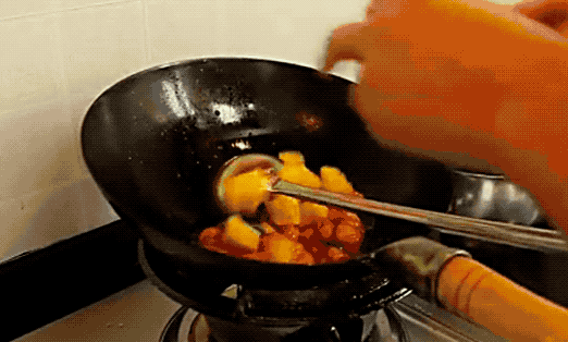 图片[11]-菠萝古老肉做法步骤图 最正宗的菠萝古老肉的做法粤菜30年厨师-起舞食谱网
