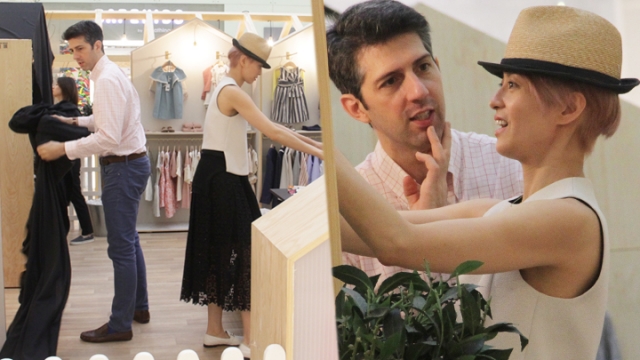 梁咏琪携女儿出门郊游，6岁Sofia身高出挑，足足高了同学一个头