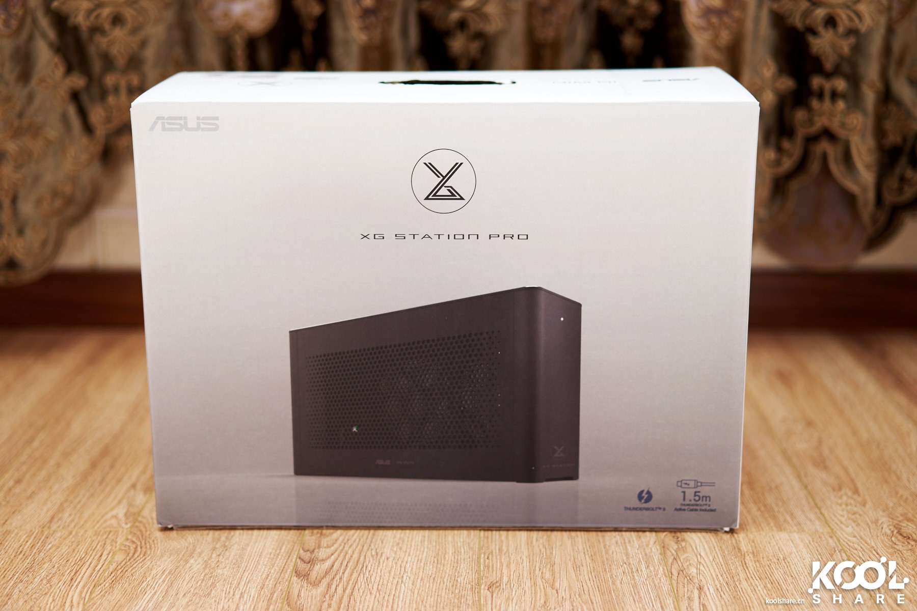 Asus XG-STATION-PRO 雷电3外置显卡盒 评测