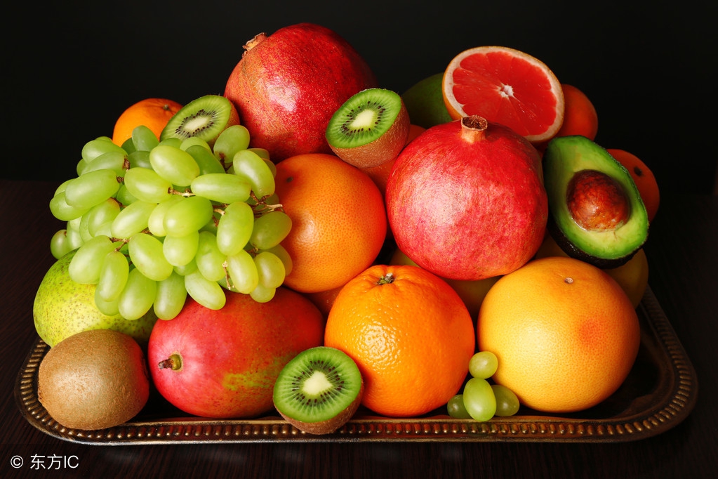 吃水果也要讲究时间？如果长期晚上吃水果，5大危害缠上你