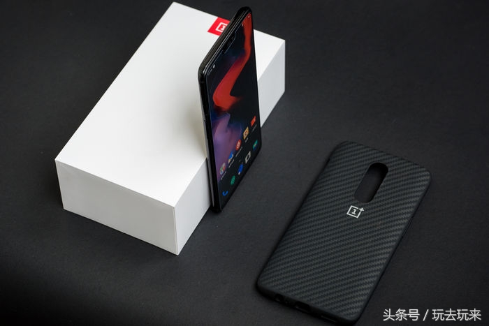 一加OnePlus 6上手评测：极具性价比的旗舰机型