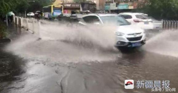 确实很任性，乌鲁木齐市平均气温急剧下降15℃！这一幕幕今日你历经了没有？