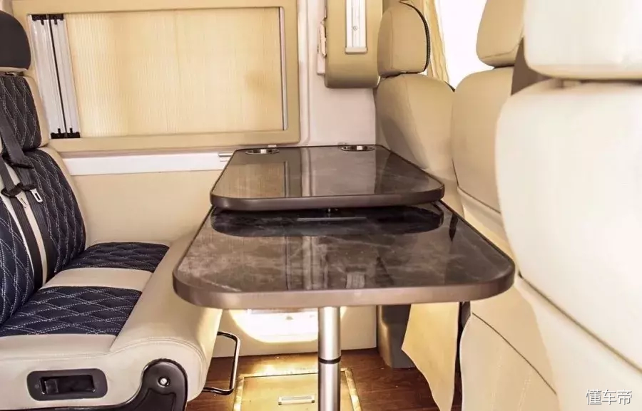 顺旅B型S850旅居房车，室内空间大，精巧灵便！