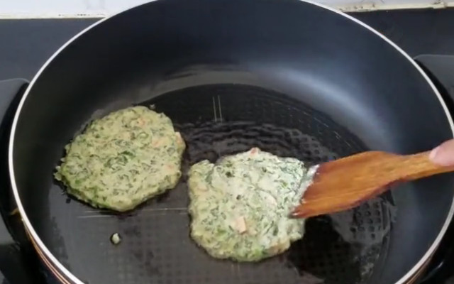 圖片[12]-做法步驟圖 比韭菜餅更焦脆鮮香！-起舞食譜網(wǎng)