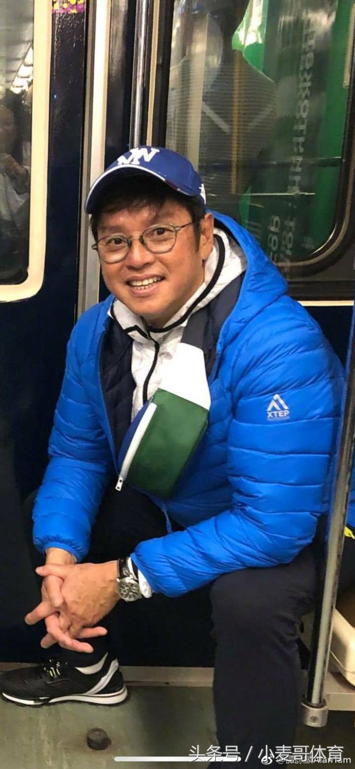 曹云金世界杯(不只陈奕迅和波叔,著名相声演员曹云金也来到莫斯科世界杯)