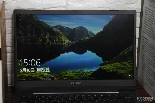 内存槽外加双硬盘 这才是一台能用很久的轻薄本