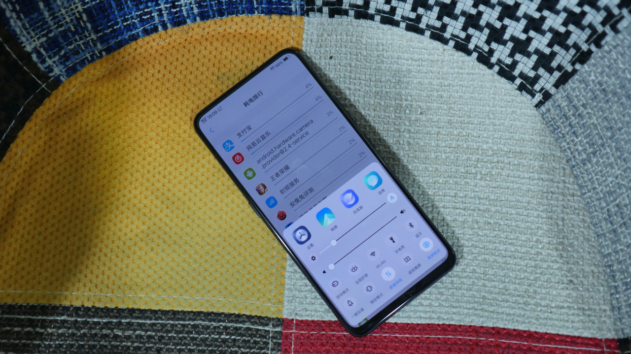 vivo NEX 評(píng)測(cè)：這一屆旗艦機(jī)到底有何黑科技？