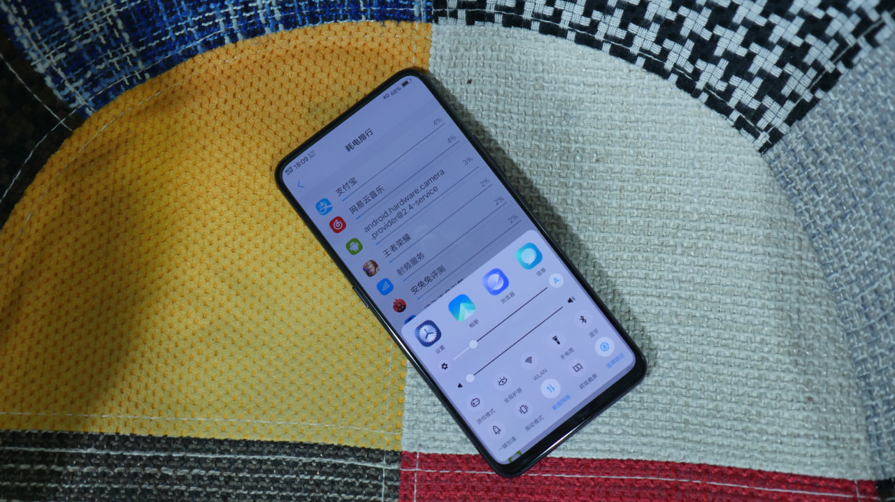 vivo NEX 评测：这一届旗舰机到底有何黑科技？