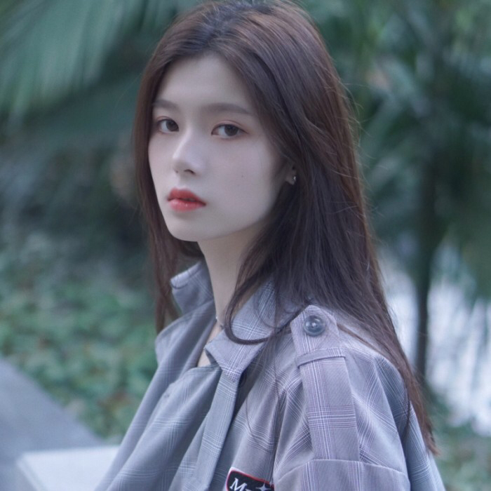 女生唯美女生侧颜照片伤感落寞高清